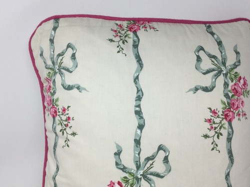 Laura ashley vintage - 16",
