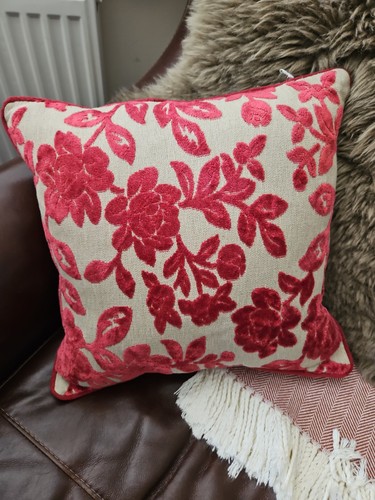 Laura ashley cranberry - laura,