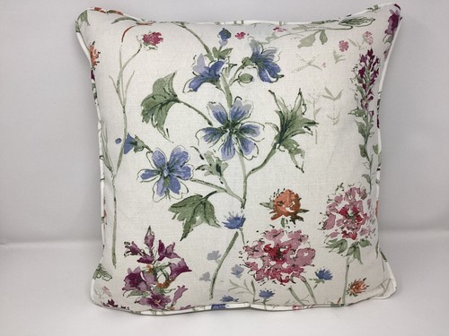 Laura ashley wild - 16",