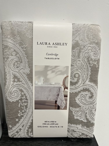 Laura ashley cambridge - laura,
